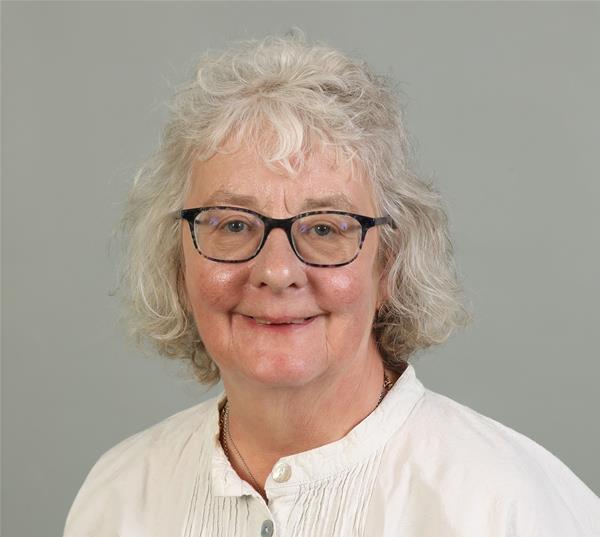 Profile image for Councillor Linda Ward