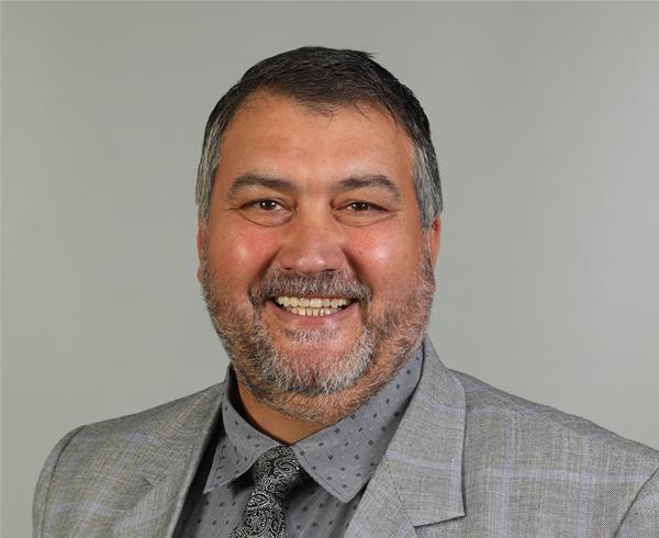 Profile image for Councillor Julian Nedelcu