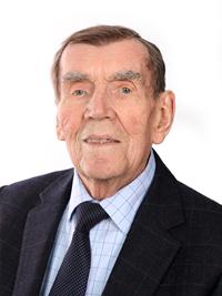 Profile image for Councillor Fred Blackwell